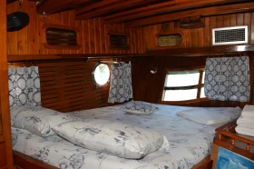 Моторна яхта Собствено производство Гюлет, снимка 13