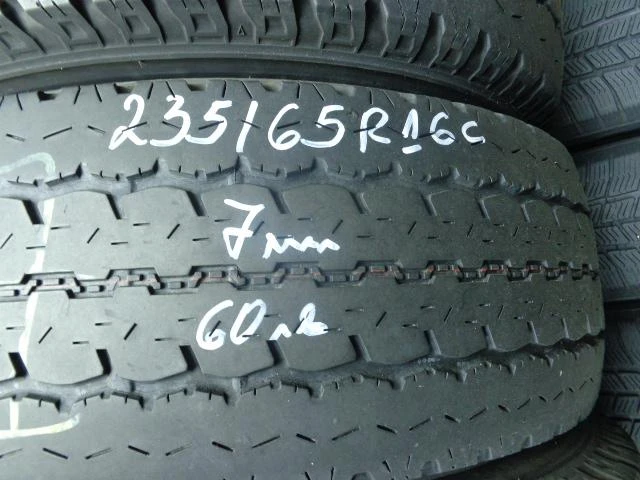 Гуми Летни 235/65R16, снимка 4 - Гуми и джанти - 10793049