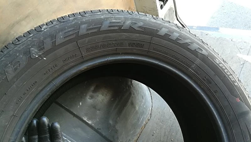 Гуми Летни 235/60R18, снимка 6 - Гуми и джанти - 25611131