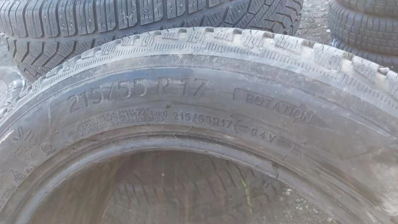 Гуми Зимни 215/55R17, снимка 5 - Гуми и джанти - 27520877