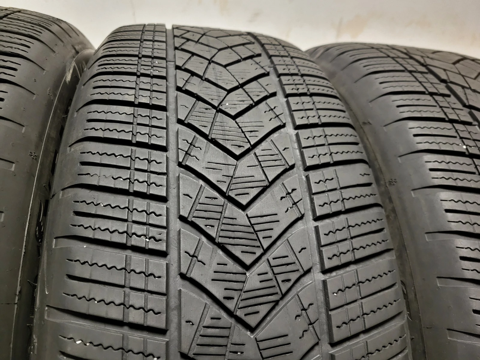 ���� 235/60R20 | Mobile.bg � ����������� 5