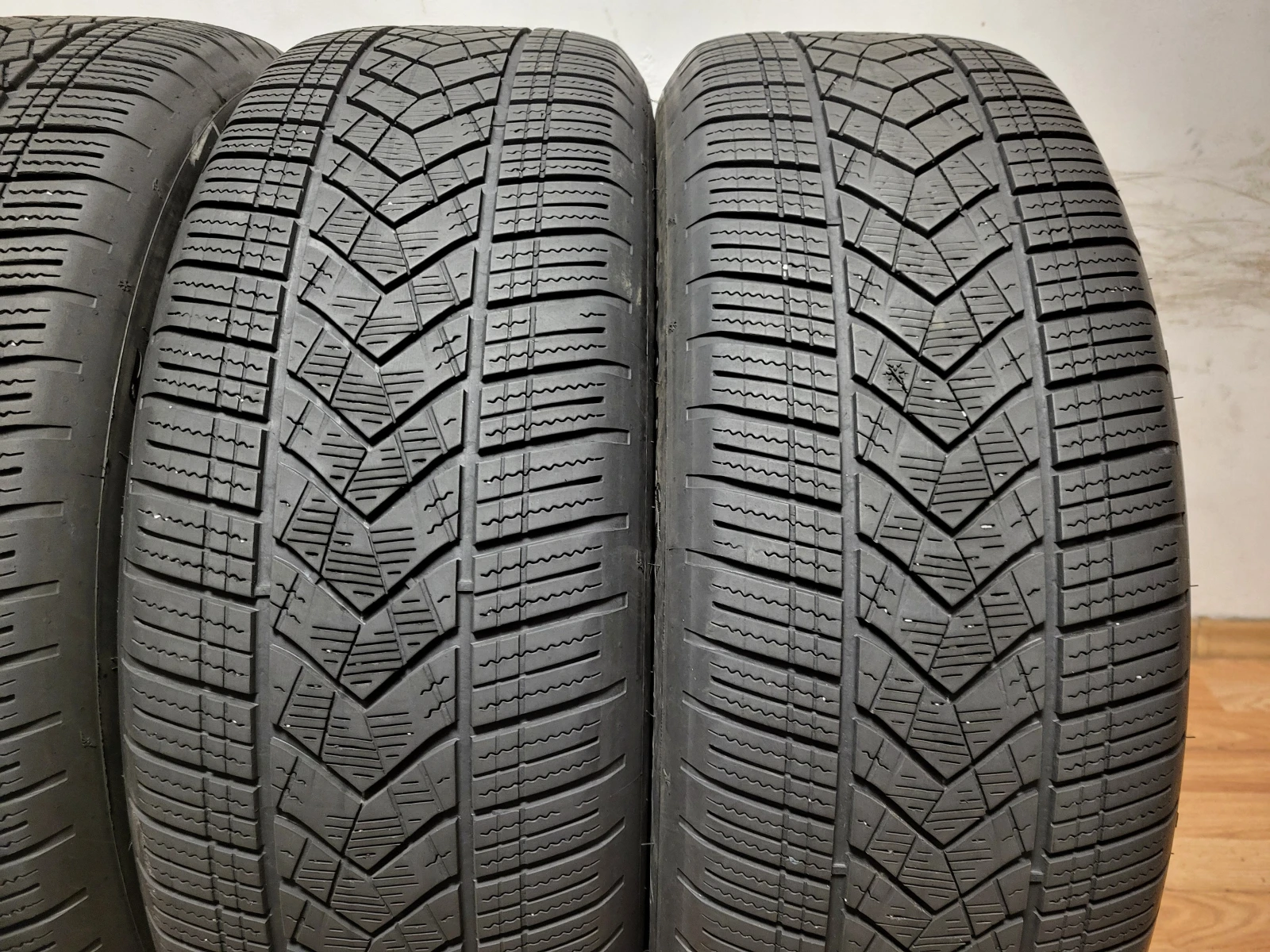 ���� 235/60R20 | Mobile.bg � ����������� 3