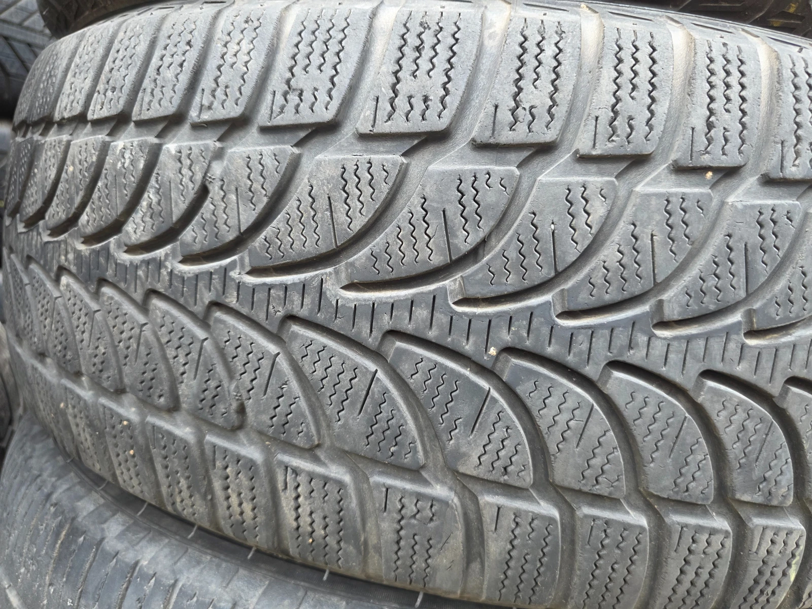 ���� 225/60R18 | Mobile.bg � ����������� 4