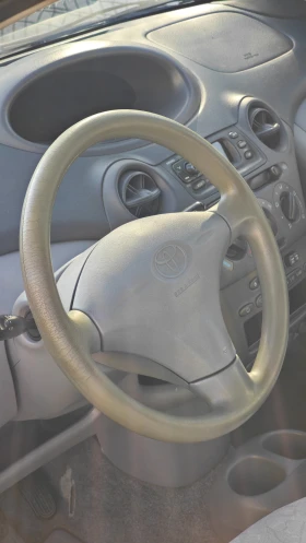 Toyota Corolla 1.0 VVTI, снимка 13