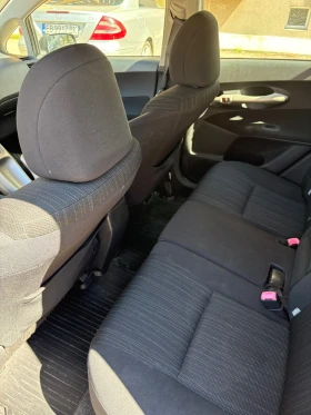 Toyota Auris, снимка 7