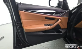 BMW 520 520i Luxury, снимка 14