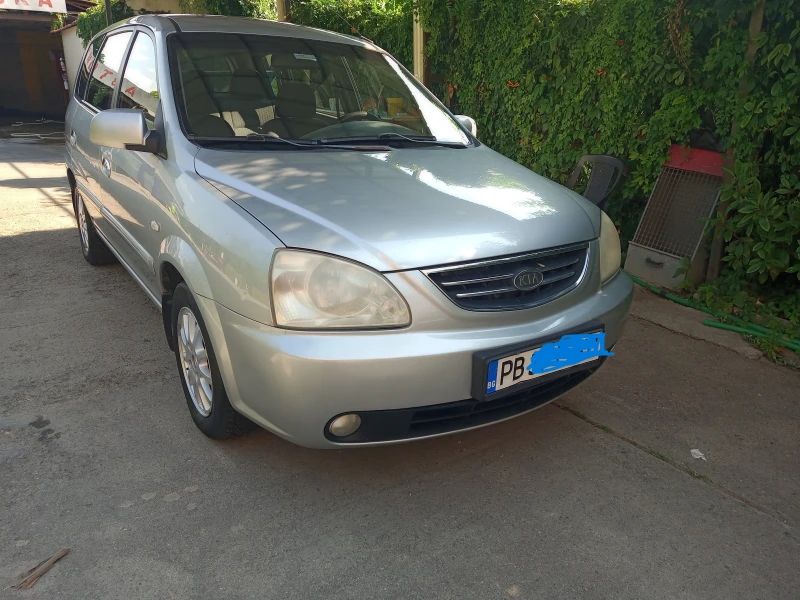 Kia Carens, снимка 3 - Автомобили и джипове - 47489089