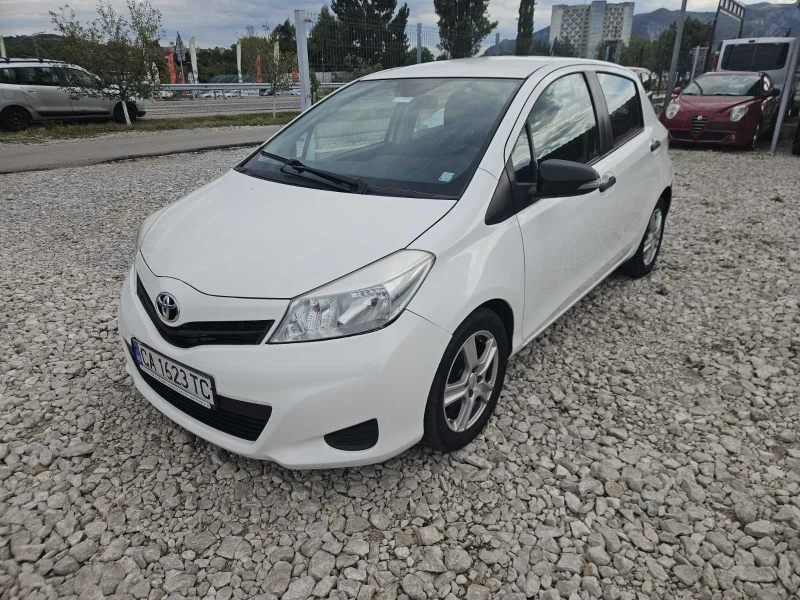 Toyota Yaris, снимка 2 - Автомобили и джипове - 47270092