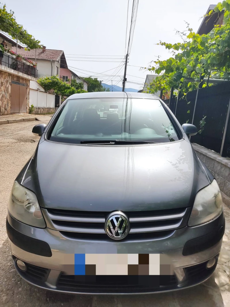 VW Golf Plus, снимка 3 - Автомобили и джипове - 47354570