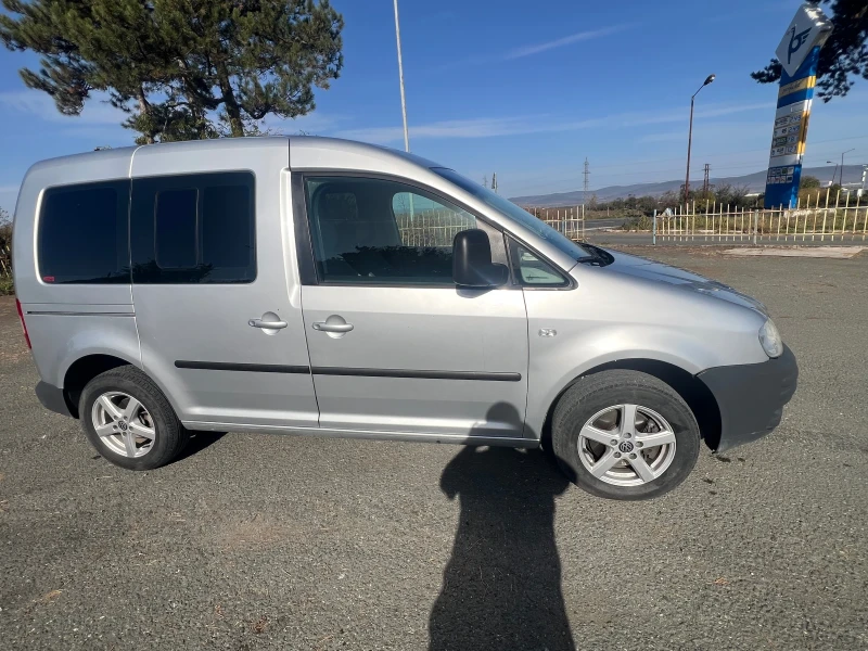 VW Caddy, снимка 3 - Автомобили и джипове - 47772551