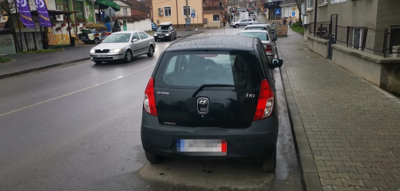 Hyundai I10, снимка 5 - Автомобили и джипове - 48461927