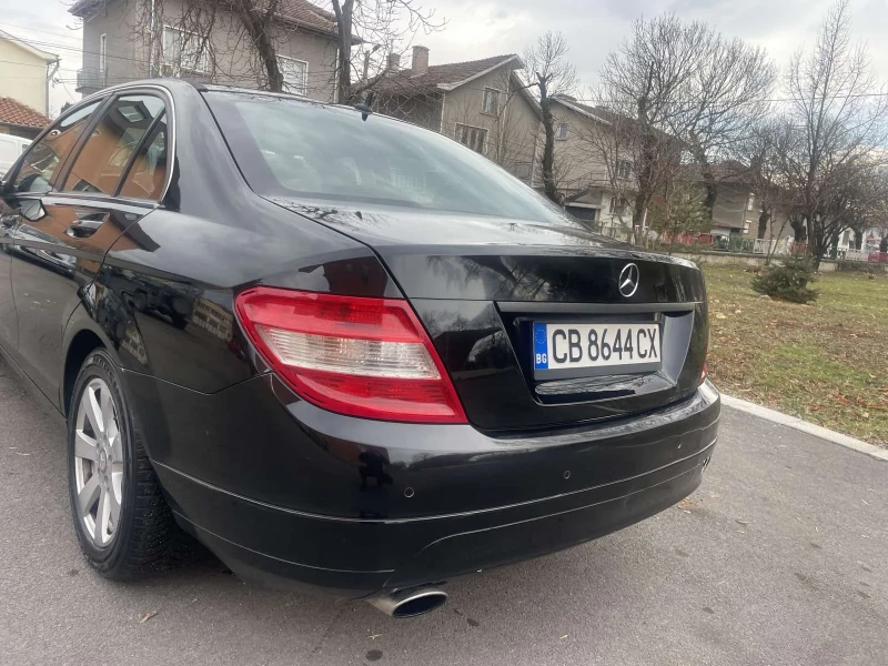 Mercedes-Benz C 220, снимка 4 - Автомобили и джипове - 48551969