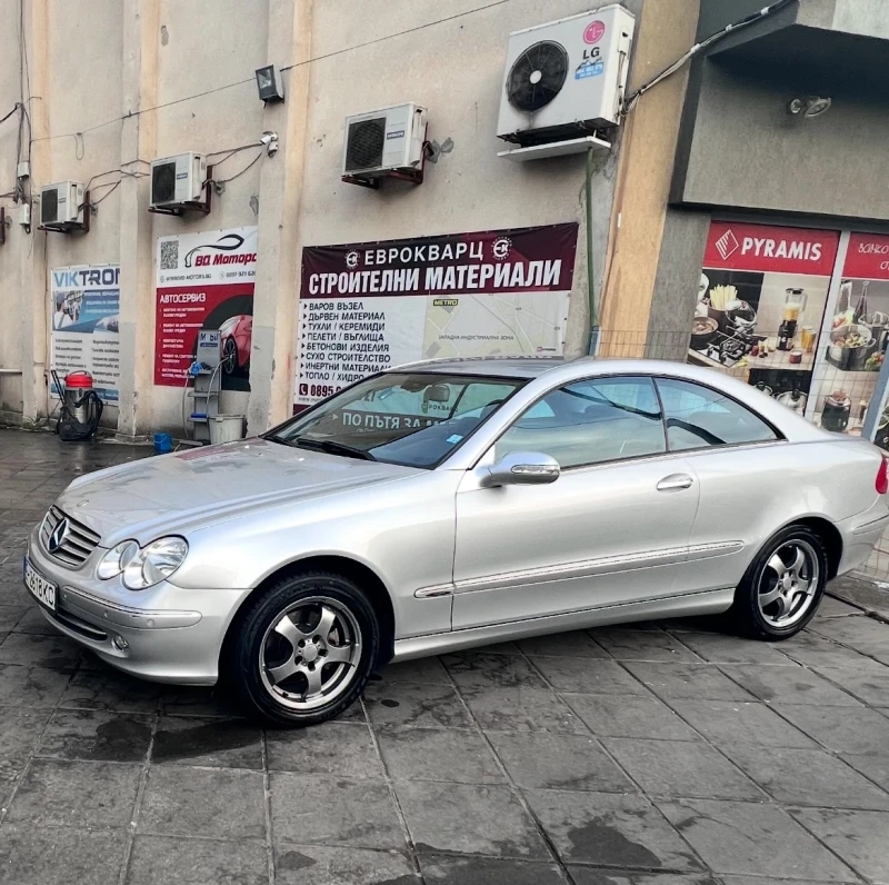 Mercedes-Benz CLK, снимка 2 - Автомобили и джипове - 49401443