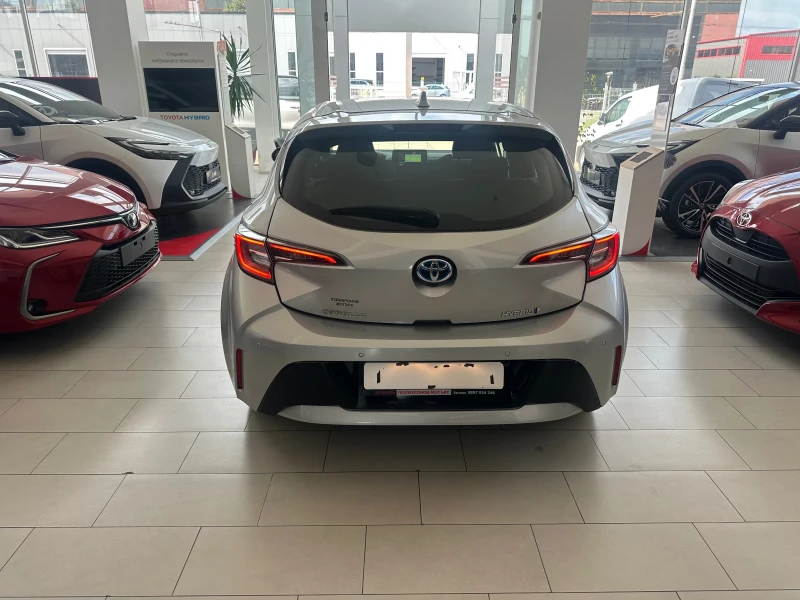 Toyota Corolla, снимка 4 - Автомобили и джипове - 50492184