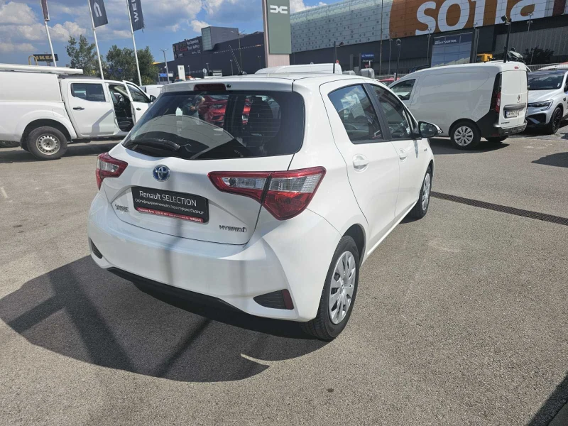 Toyota Yaris HYBRID 1.5 , снимка 5 - Автомобили и джипове - 51388188