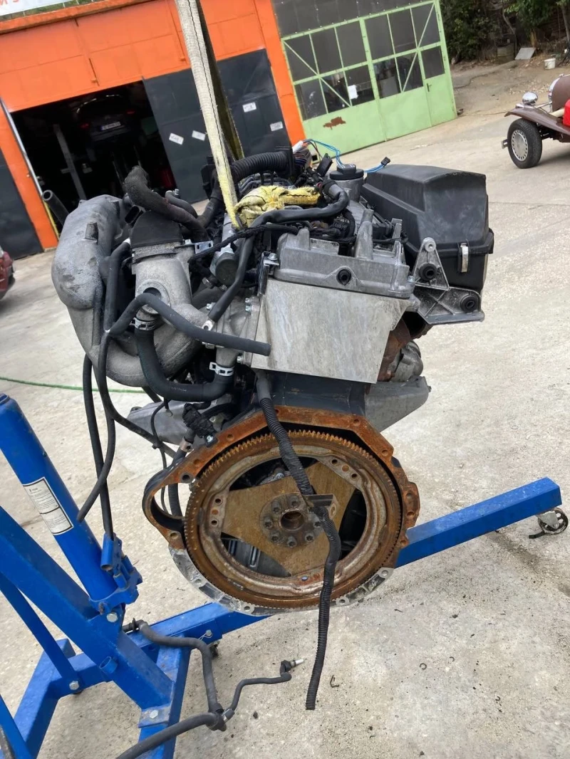 Mercedes-Benz E 320, снимка 6 - Автомобили и джипове - 52254903