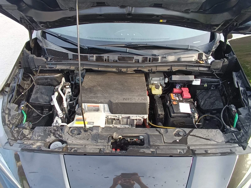 Nissan Leaf  N-Connecta, снимка 10 - Автомобили и джипове - 52503855