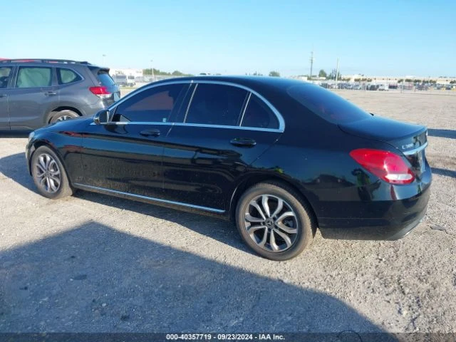 Mercedes-Benz C 300 4MATIC | РЕАЛНИ КИЛОМЕТРИ | СЕРВИЗНА ИСТОРИЯ!!!, снимка 10 - Автомобили и джипове - 47532515