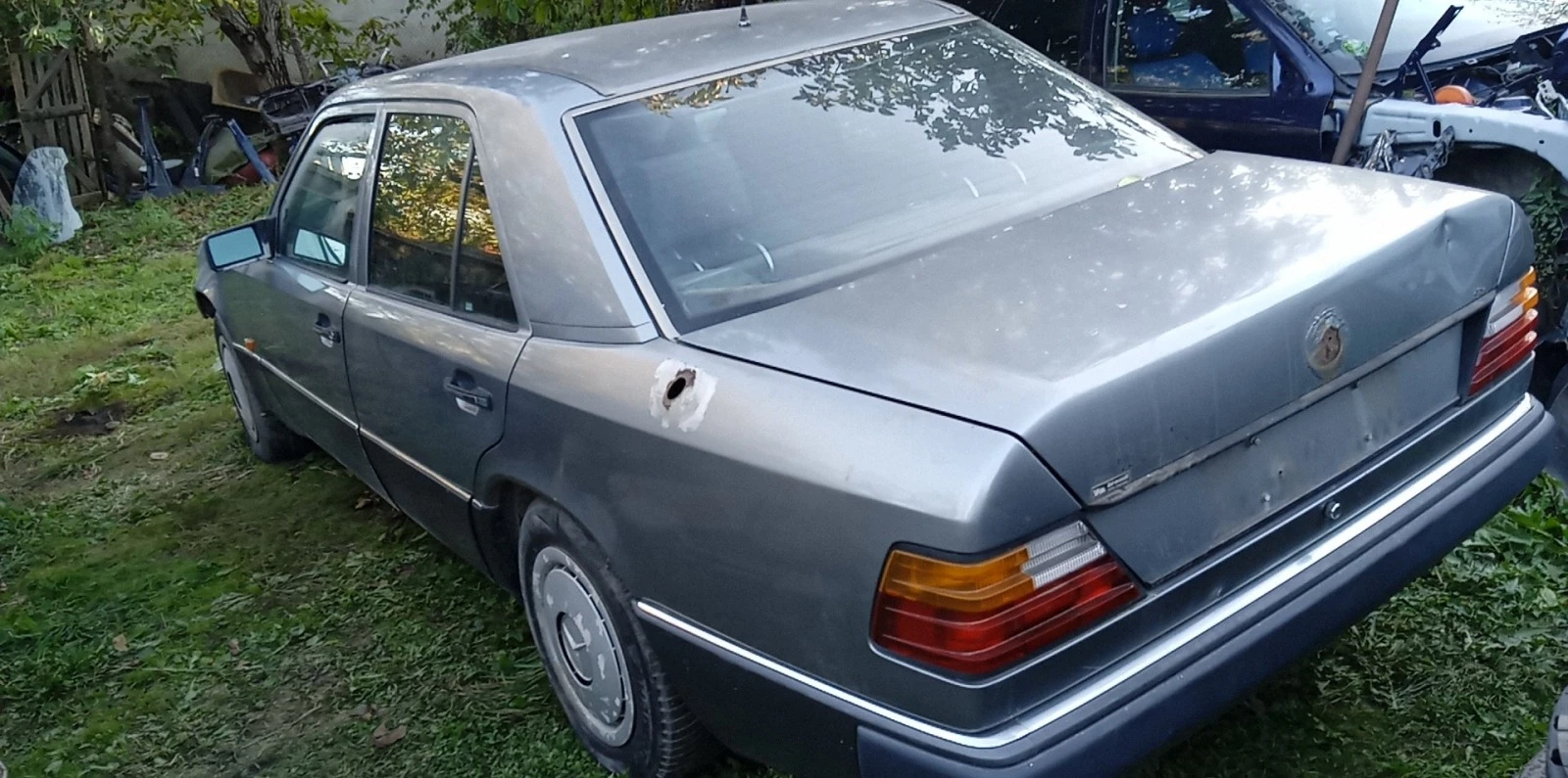 Mercedes-Benz 124 260Е, 200, 250D, 300D, снимка 14 - Автомобили и джипове - 50919522
