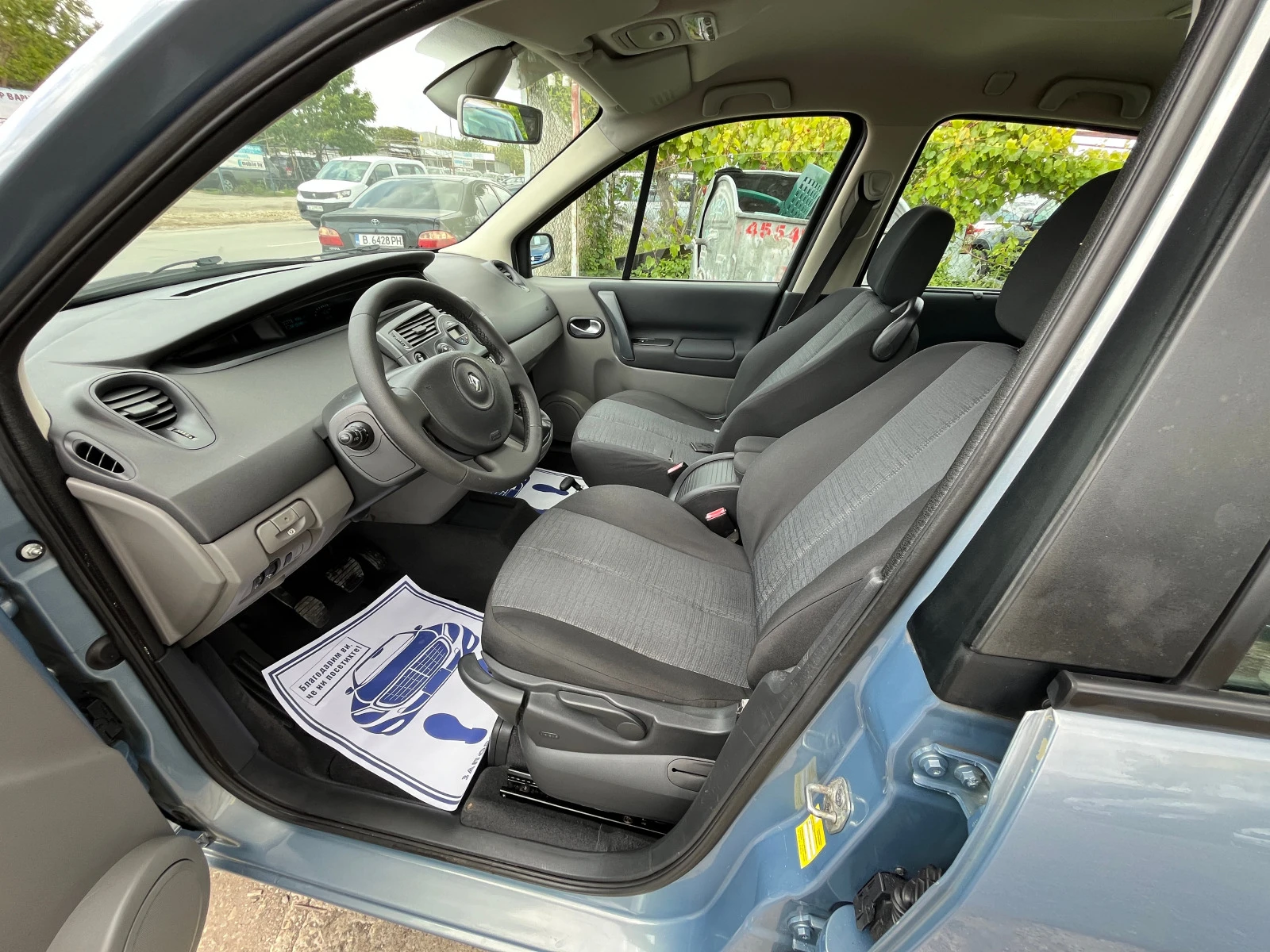 Renault Scenic 1.6 БЕНЗИН - изображение 7