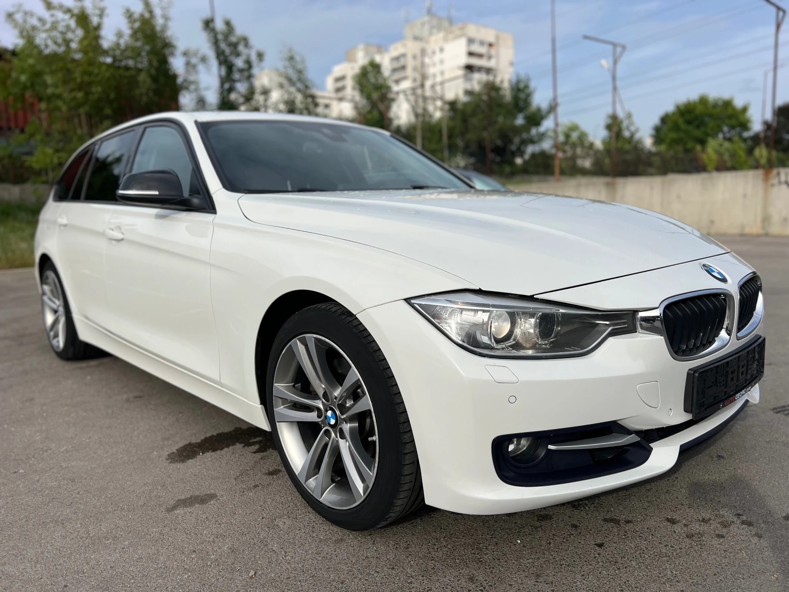 BMW 330 3.0D SAT/КУТИЯ//ПЕРА//РЕКАРО - изображение 2