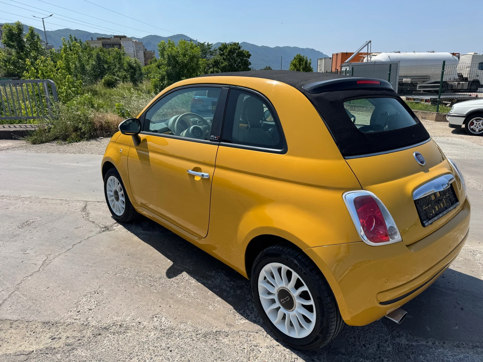 Fiat 500 1.3i КАБРИО 88000км - изображение 3