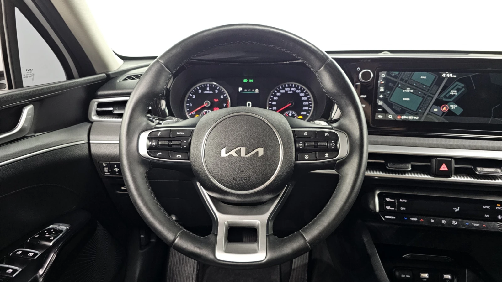 Kia K5 2.0LPI TRENDY autogeorge.com | Mobile.bg � ����������� 12