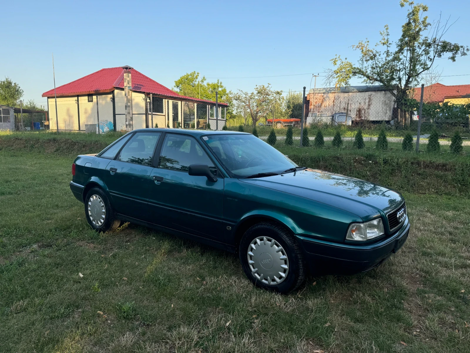Audi 80 2.0i  - изображение 7