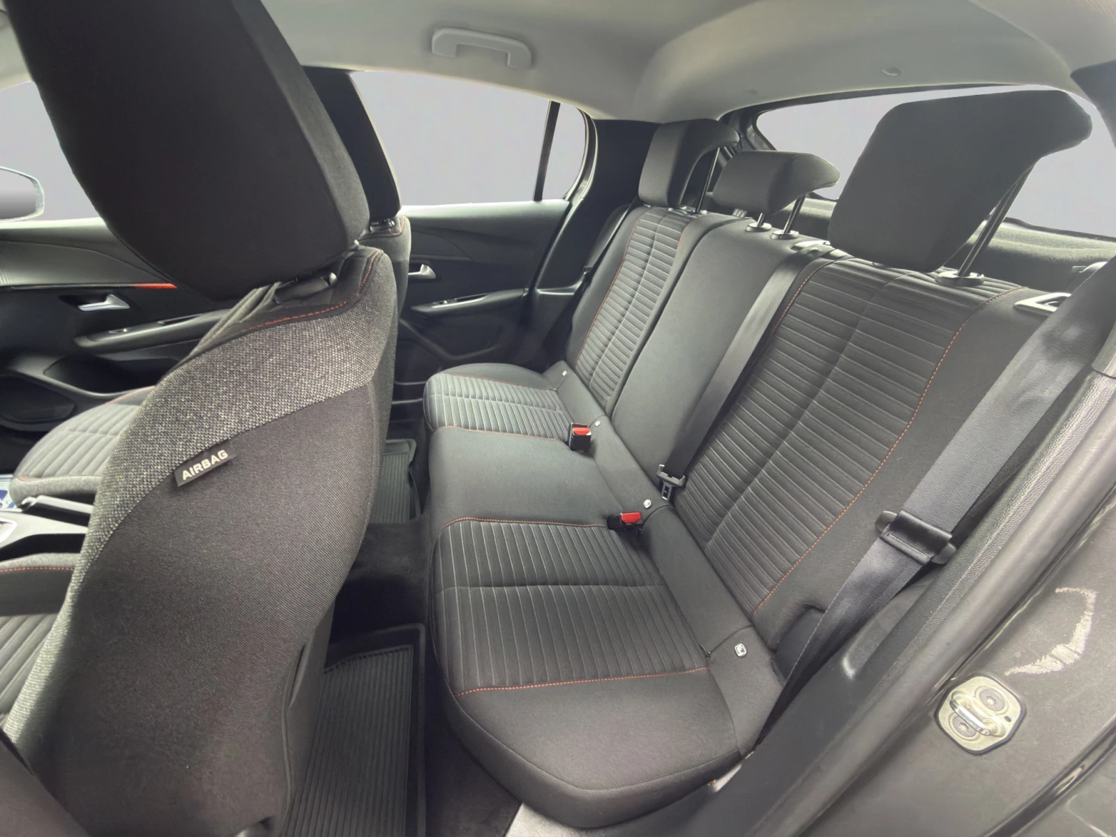 Peugeot 208  ACTIVE PACK 1.2 75 BVM5 �������� �� 03.2030 �. | Mobile.bg � ����������� 12