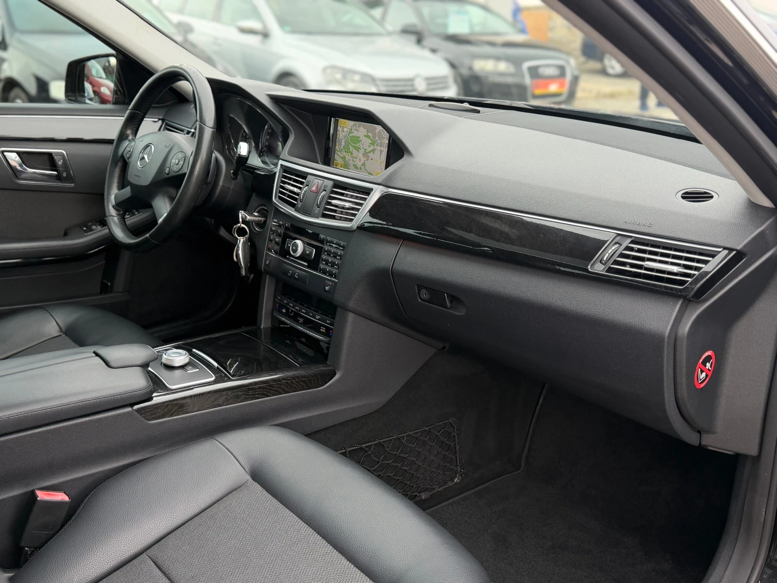 Mercedes-Benz E 350 3.5CDI 265�� AVANTGARDE ���� ������� �������  | Mobile.bg � ����������� 14