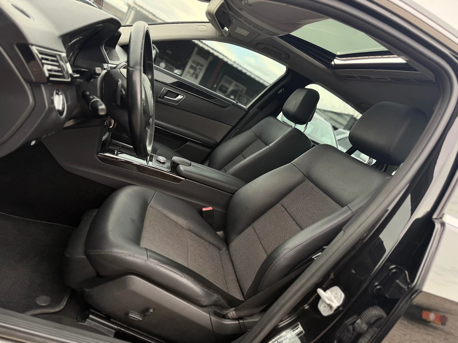 Mercedes-Benz E 350 3.5CDI 265кс AVANTGARDE НАВИ ШИБИДАХ ПОДГРЕВ  - изображение 10