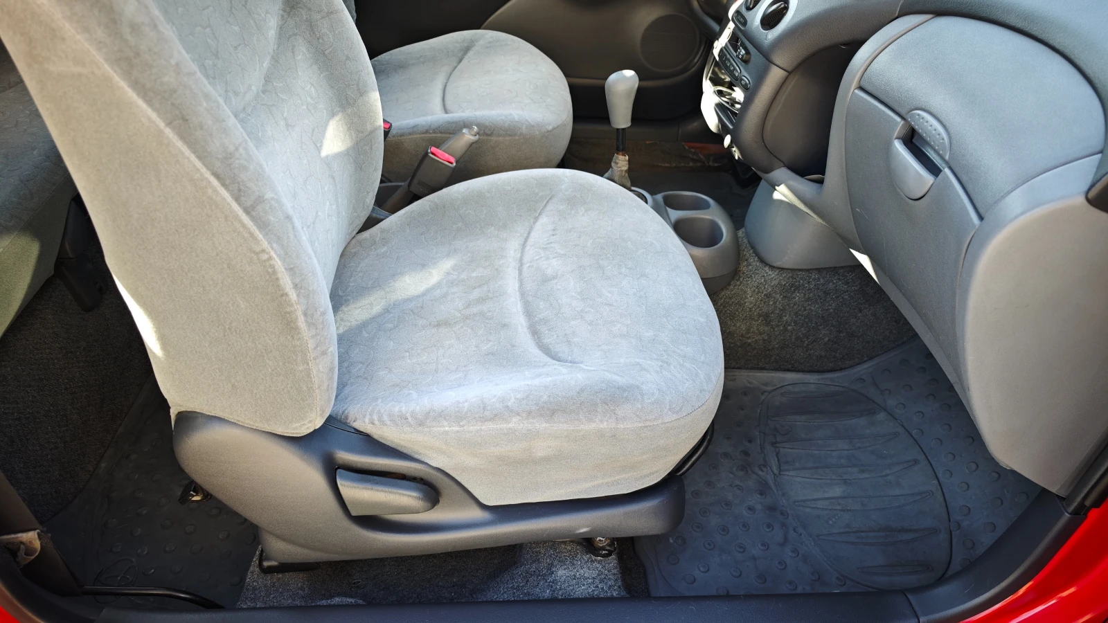 Toyota Corolla 1.0 VVTI, снимка 14 - Автомобили и джипове - 53681808