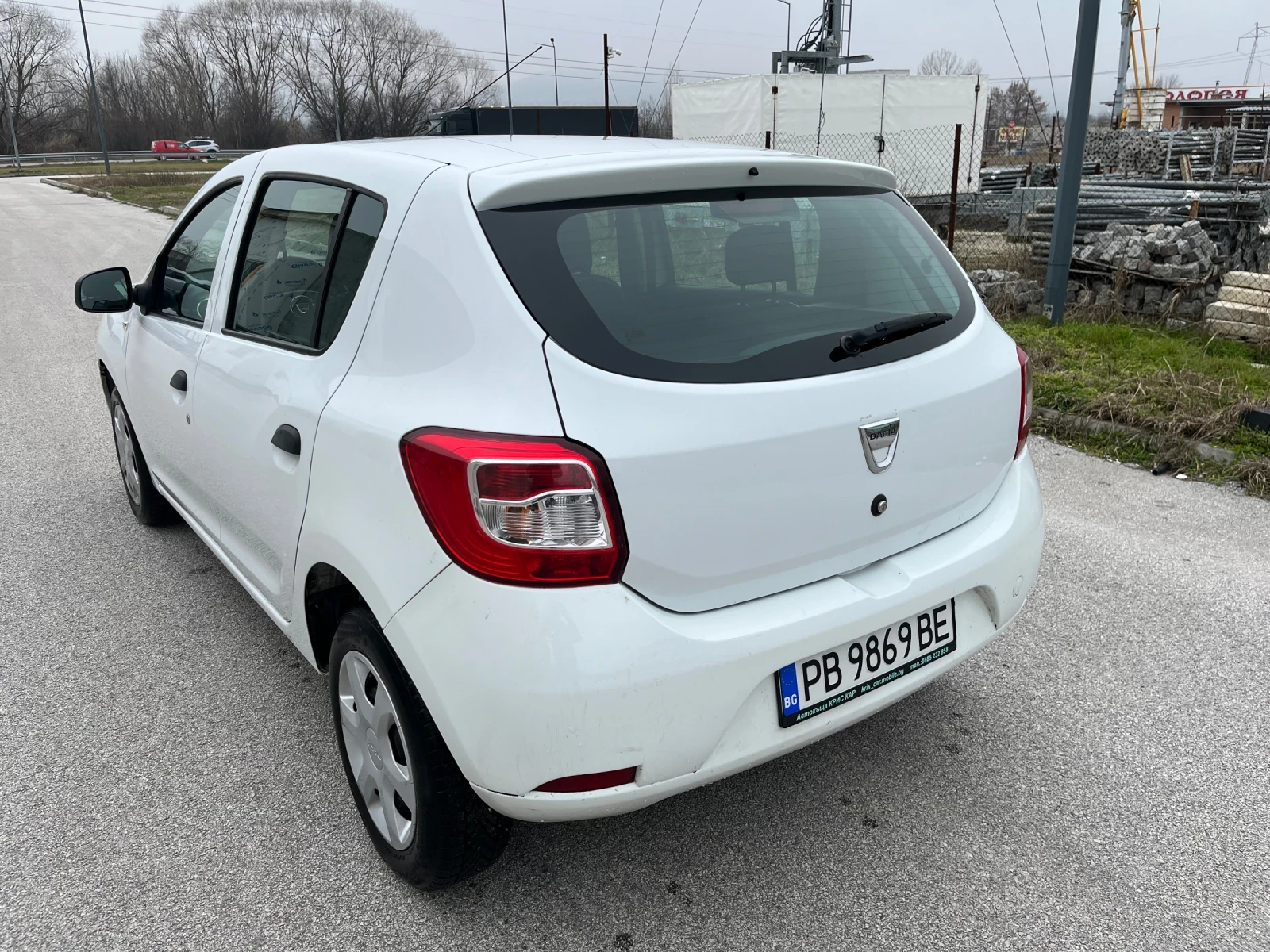 Dacia Sandero  - изображение 5