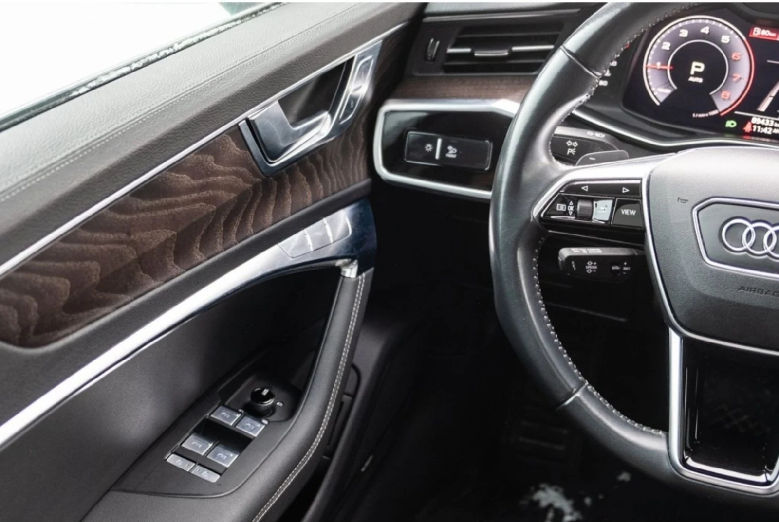 Audi A6 2019/89k.km/Sline/B&O/HUD/360/ЧИСТ ФАКС/, снимка 11 - Автомобили и джипове - 53763786