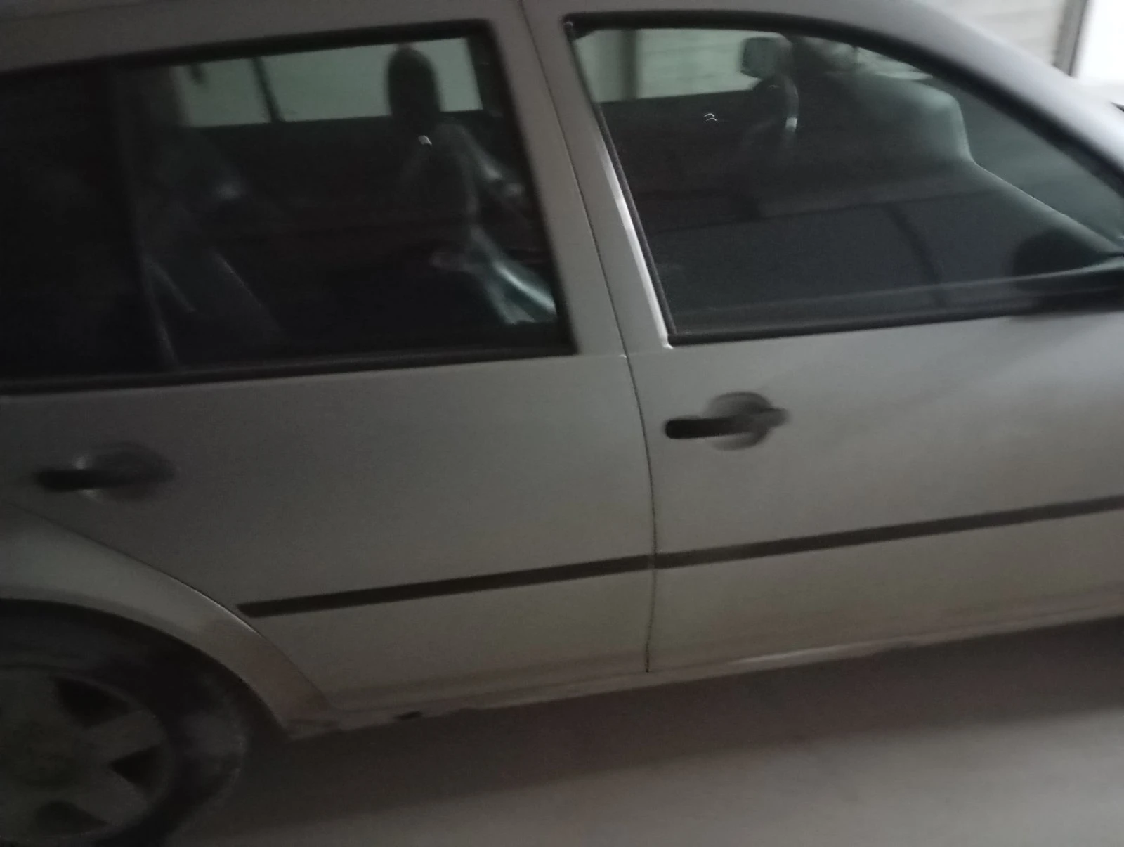 VW Golf, снимка 3 - Автомобили и джипове - 54077755