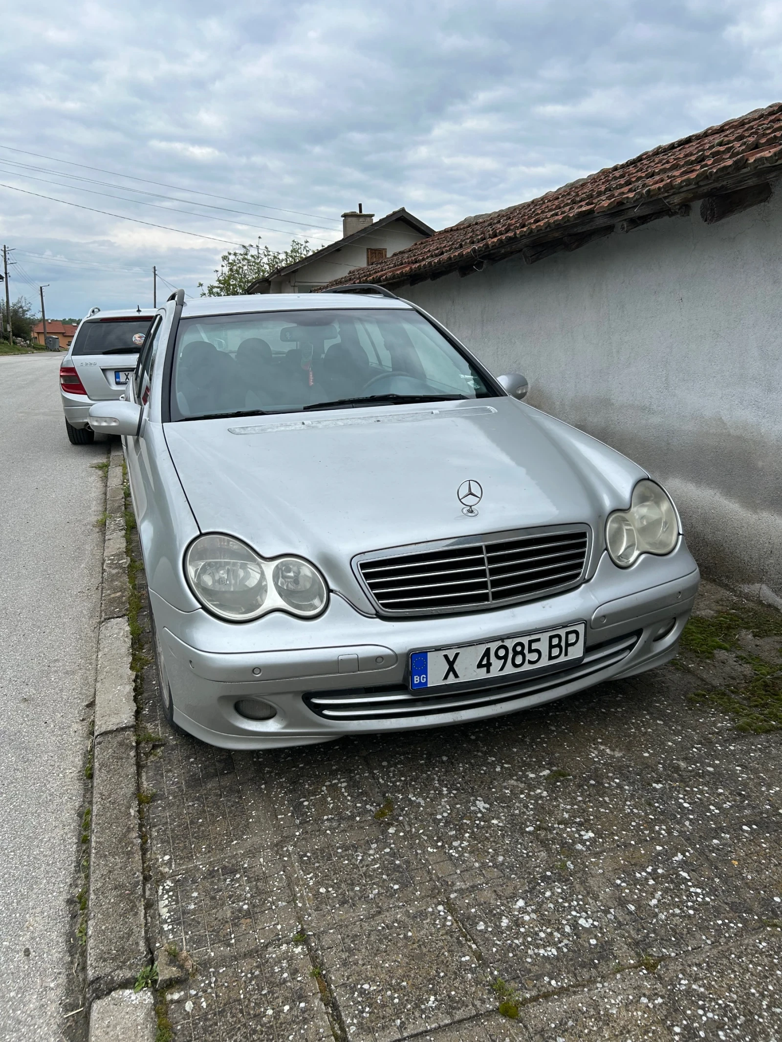 Mercedes-Benz 220 S203