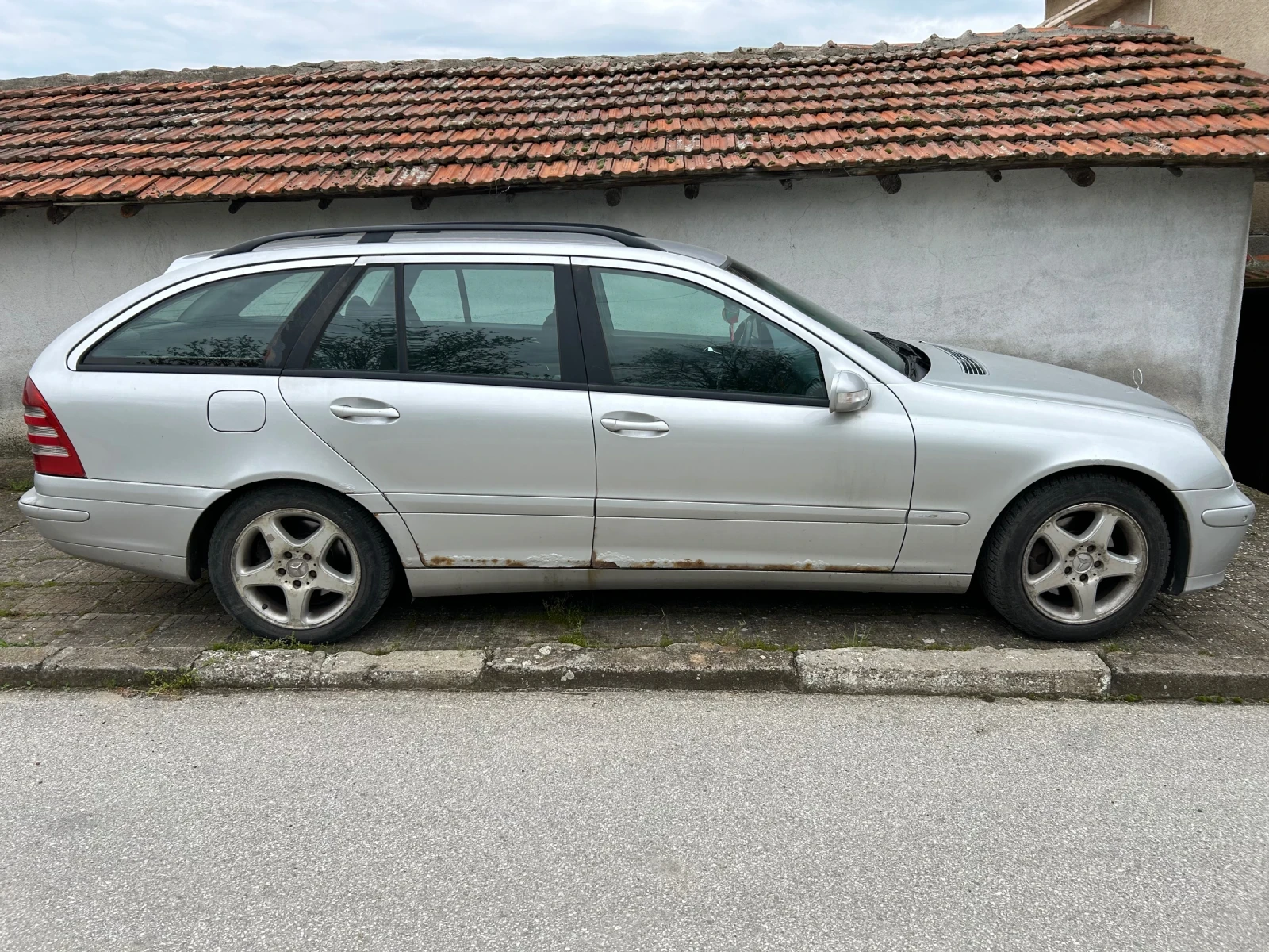 Mercedes-Benz 220 S203, снимка 2 - Автомобили и джипове - 54382695