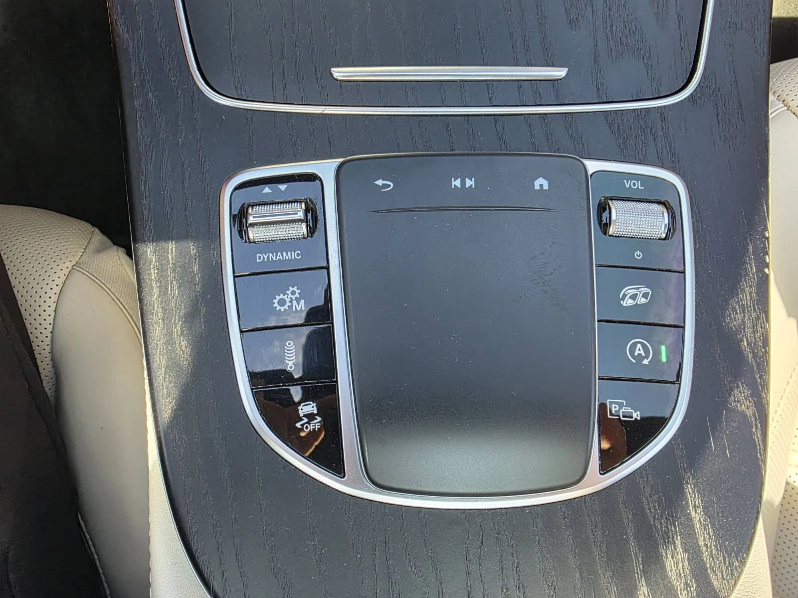Mercedes-Benz E 53 AMG 4 MATIC + BURMESTER, снимка 16 - Автомобили и джипове - 54863841