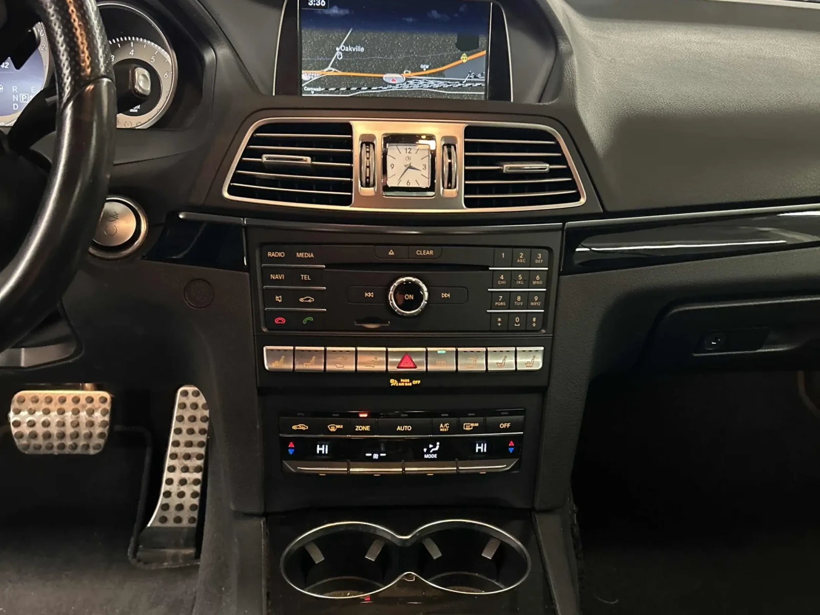 Mercedes-Benz E 400 2 КЛЮЧА * СЕРВИЗНА ИСТOPИЯ * CARFAX, снимка 11 - Автомобили и джипове - 55064867