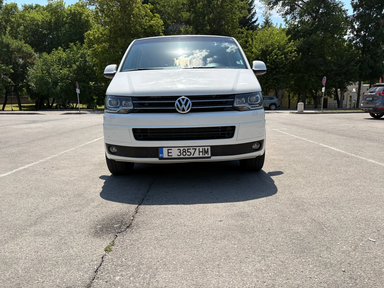 VW Multivan 2.0 ТДИ 180 КС, снимка 12 - Автомобили и джипове - 55137546