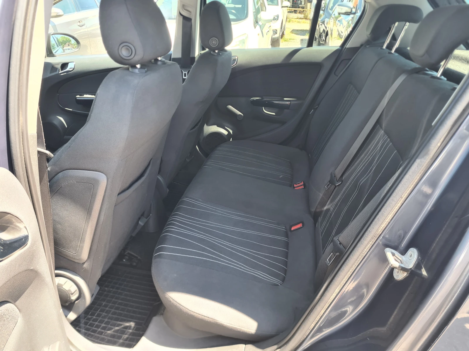 Opel Corsa 1.2i-АВТОМАТИК, снимка 11 - Автомобили и джипове - 55241970