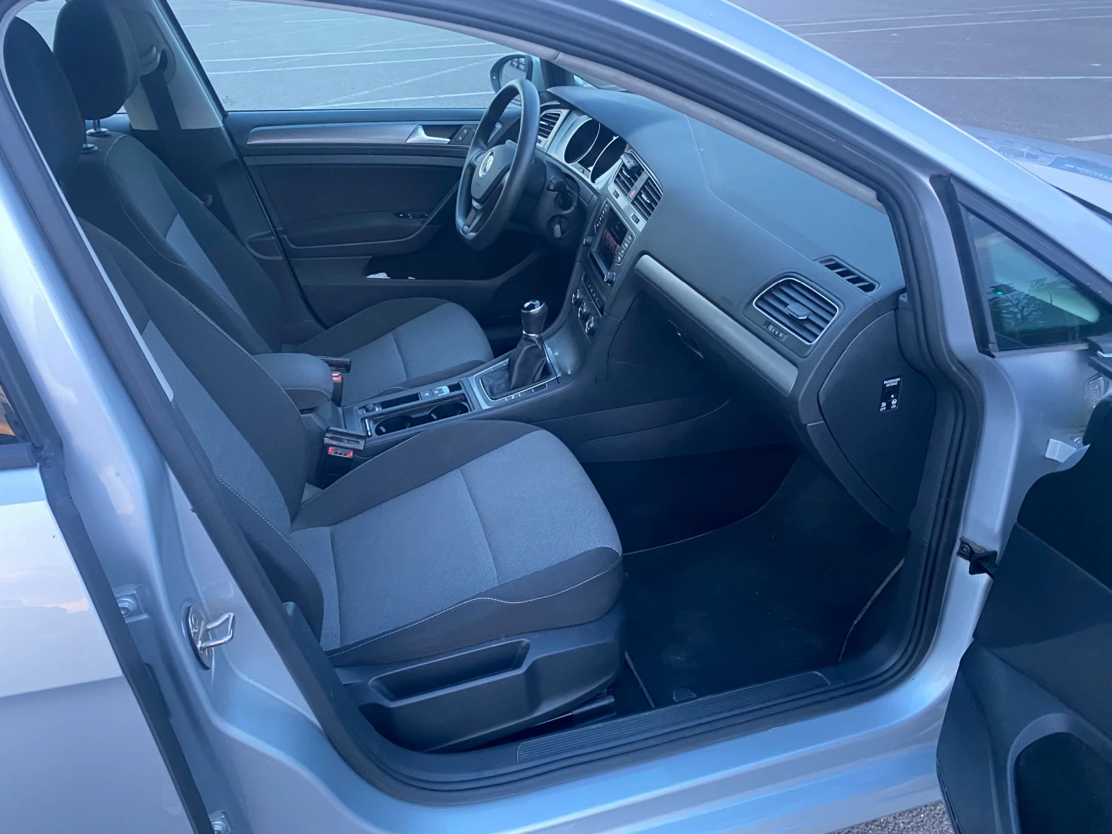 VW Golf 1, 6 TDI, снимка 11 - Автомобили и джипове - 55348187