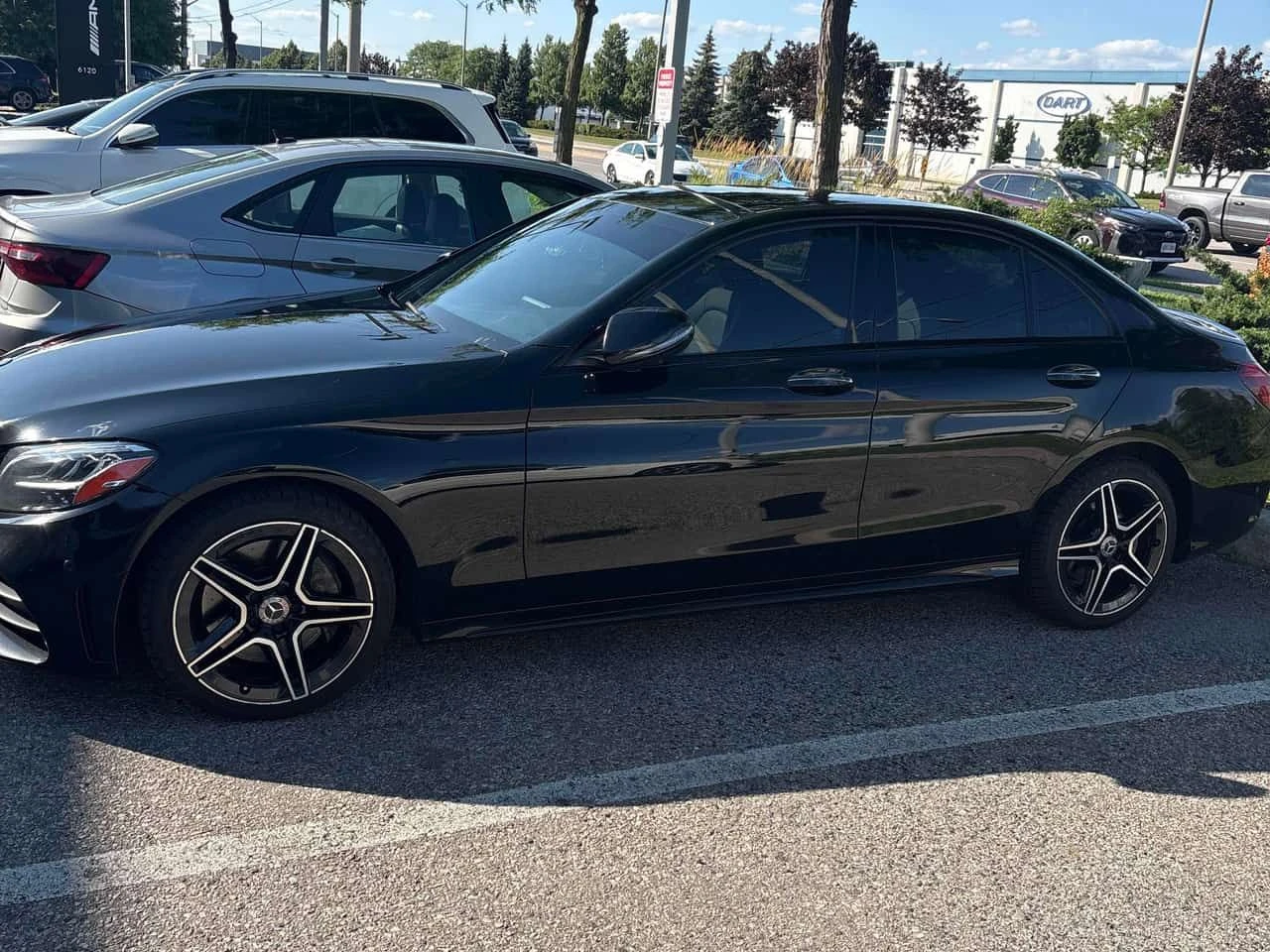 Mercedes-Benz C 300 * АВТОКРЕДИТ БЕЗ ПЪРВОНАЧАЛНА ВНОСКА* , снимка 2 - Автомобили и джипове - 55400106