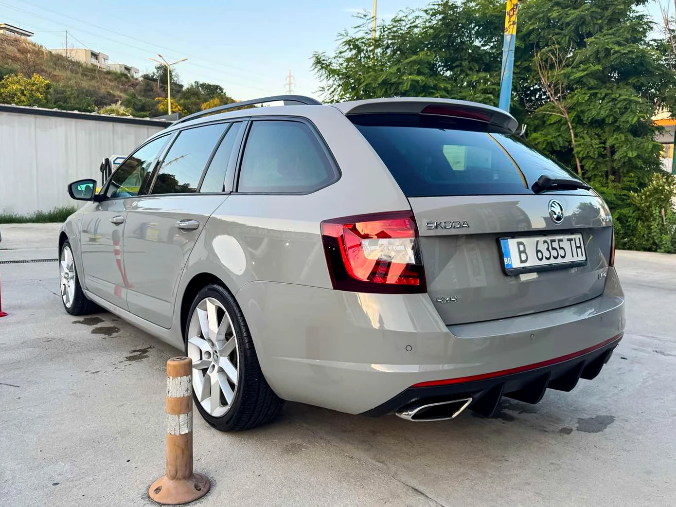 Skoda Octavia VRS 4x4, снимка 2 - Автомобили и джипове - 55596121