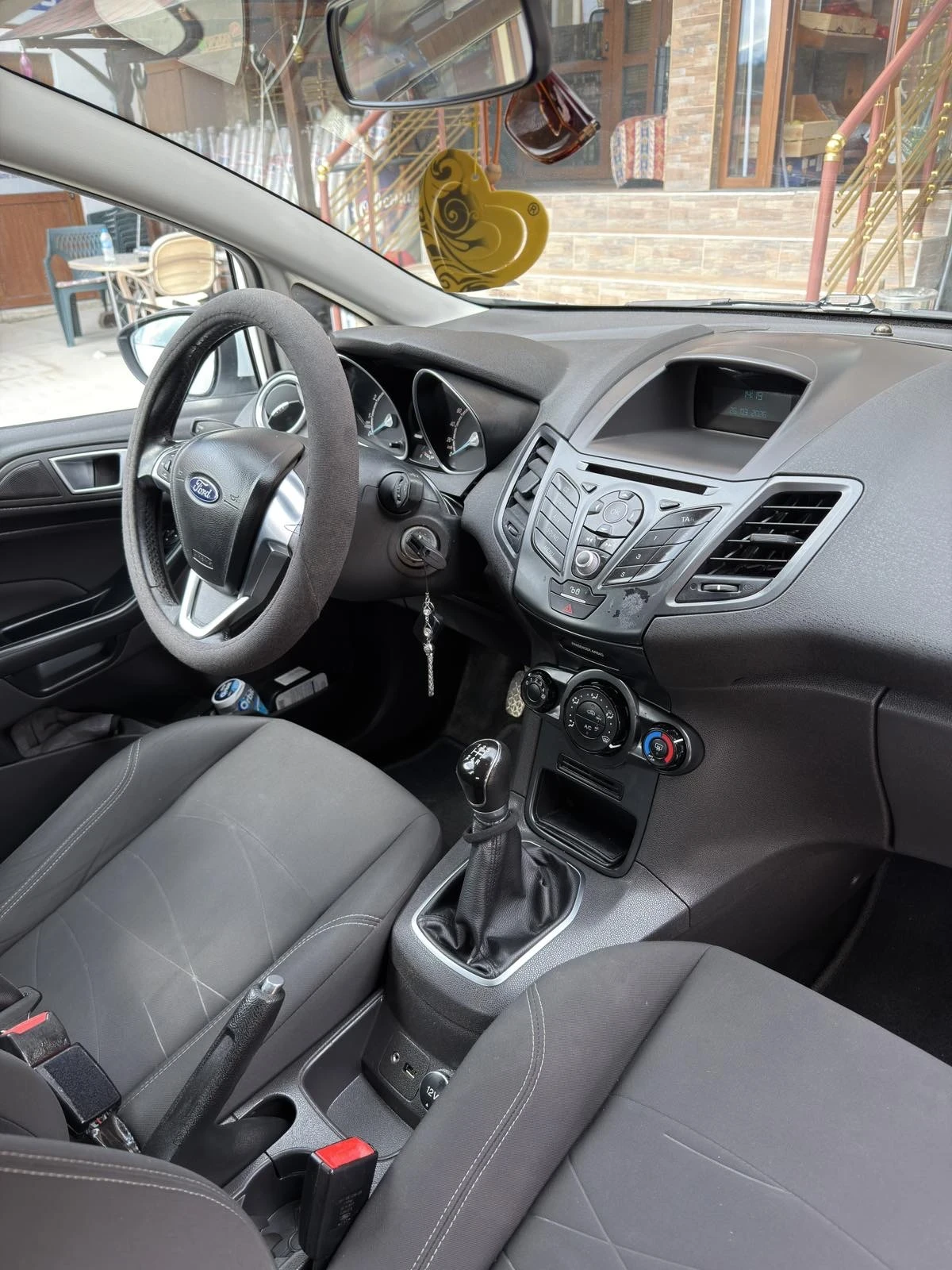 Ford Fiesta 1.0 eco boost, снимка 7 - Автомобили и джипове - 55706254