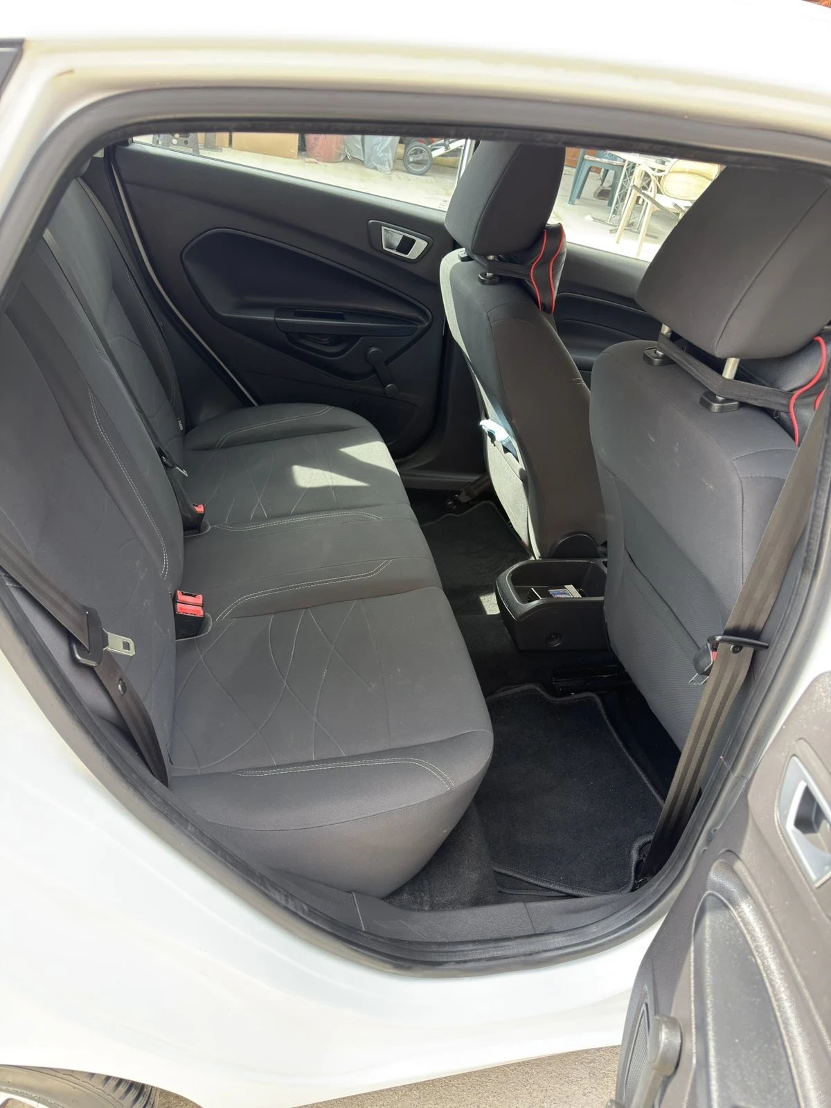 Ford Fiesta 1.0 eco boost, снимка 5 - Автомобили и джипове - 55706254