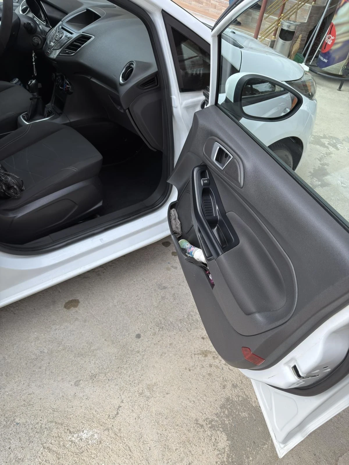 Ford Fiesta 1.0 eco boost, снимка 8 - Автомобили и джипове - 55706254