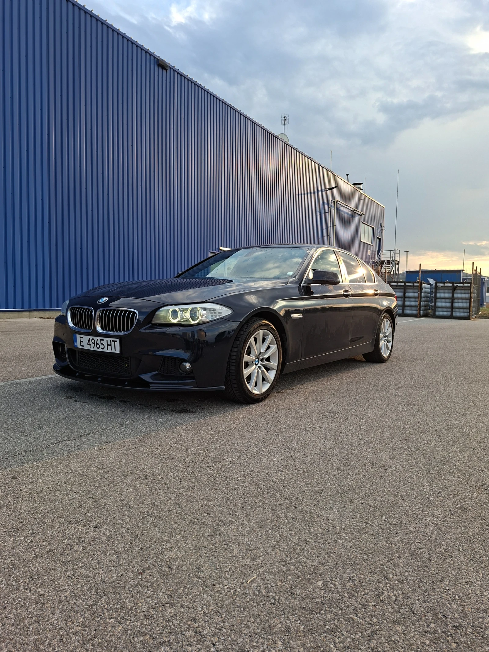 BMW 525 X DRIVE, снимка 4 - Автомобили и джипове - 56154013