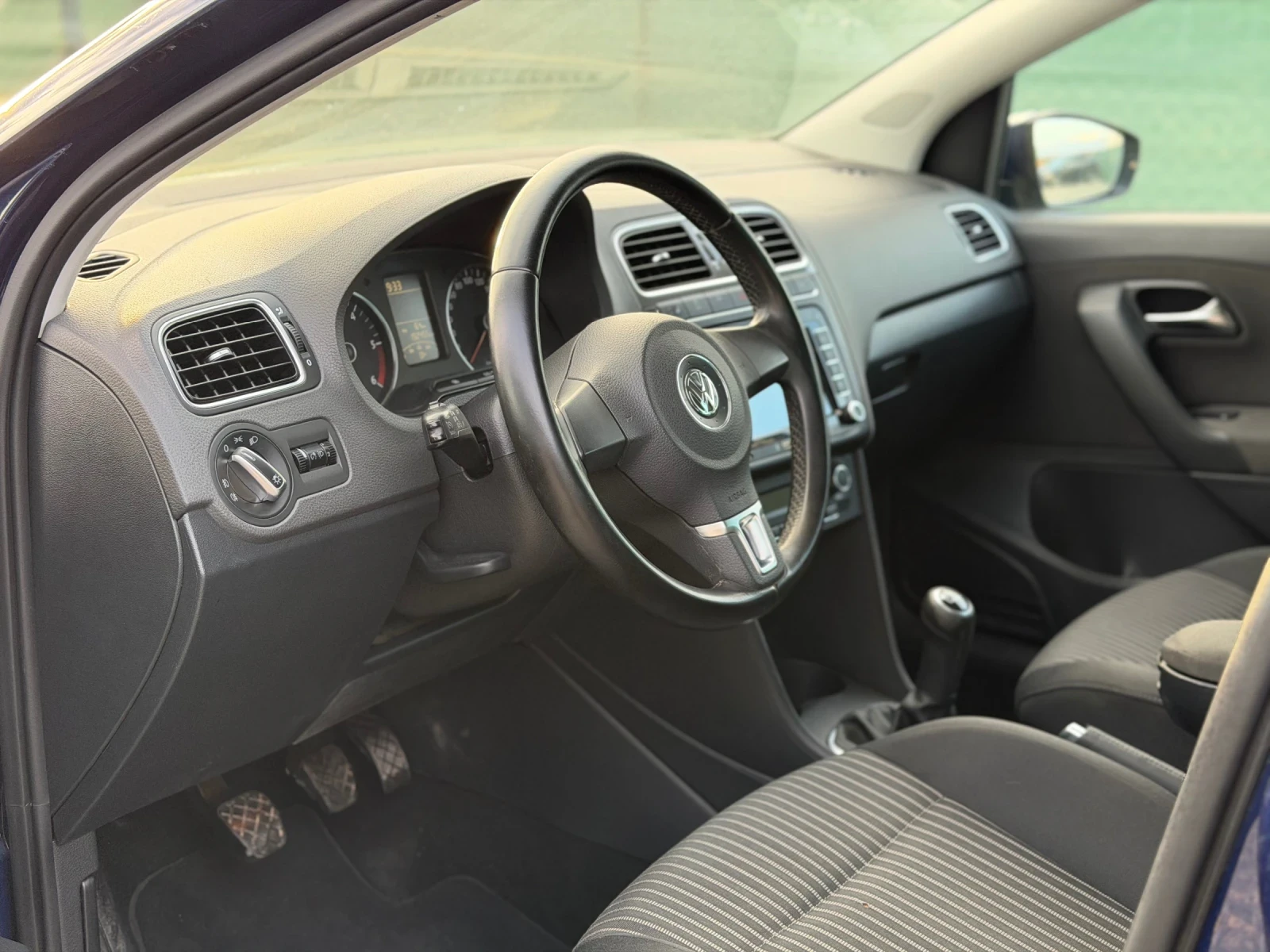 VW Polo VW POLO 1.6 tdi, снимка 7 - Автомобили и джипове - 56614662