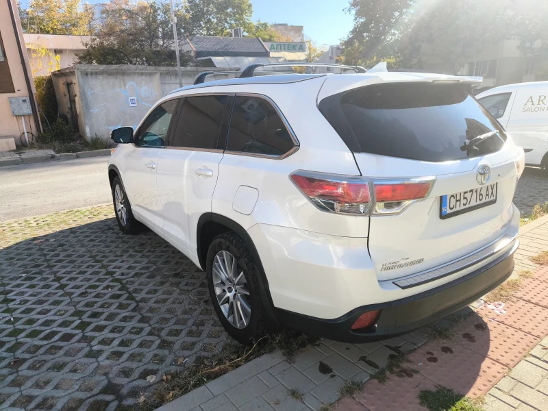 Toyota Highlander, снимка 6 - Автомобили и джипове - 47809765